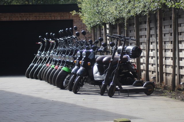 Scooterverhuur Noorderkempen - Elektrische fiets, step en scooter huren (17)